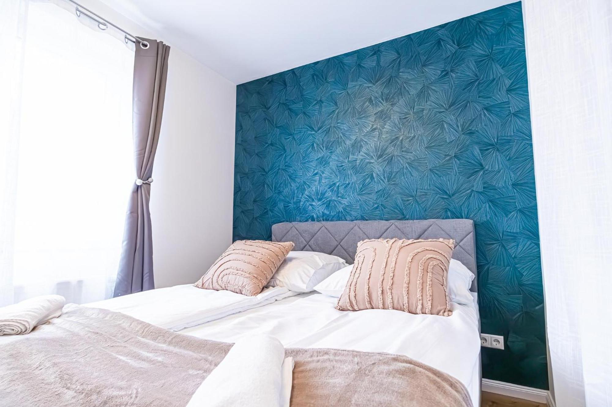 Charming 1Br And 1Lr Apt Modern Design Donaustadt Viena Exterior foto