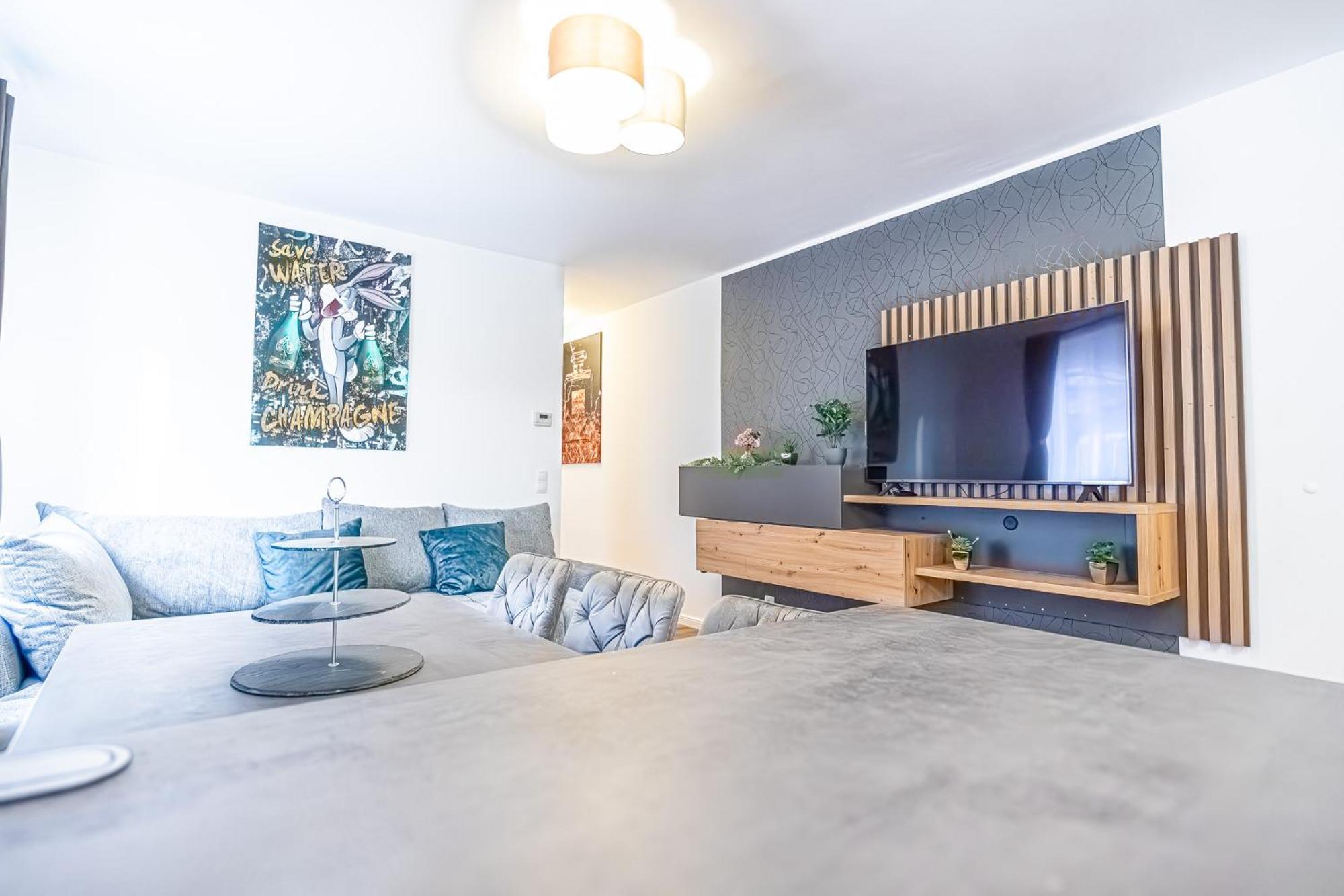 Charming 1Br And 1Lr Apt Modern Design Donaustadt Viena Exterior foto